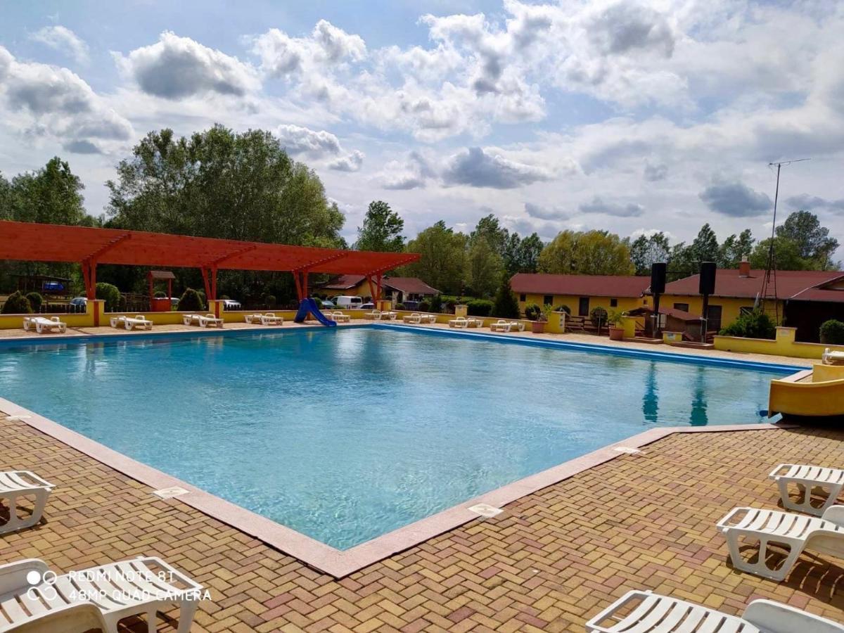 Ligetalja Termal Hotel Peneszlek Buitenkant foto