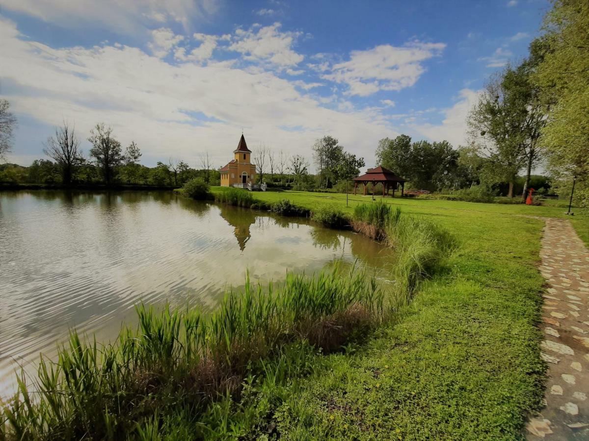 Ligetalja Termal Hotel Peneszlek Buitenkant foto