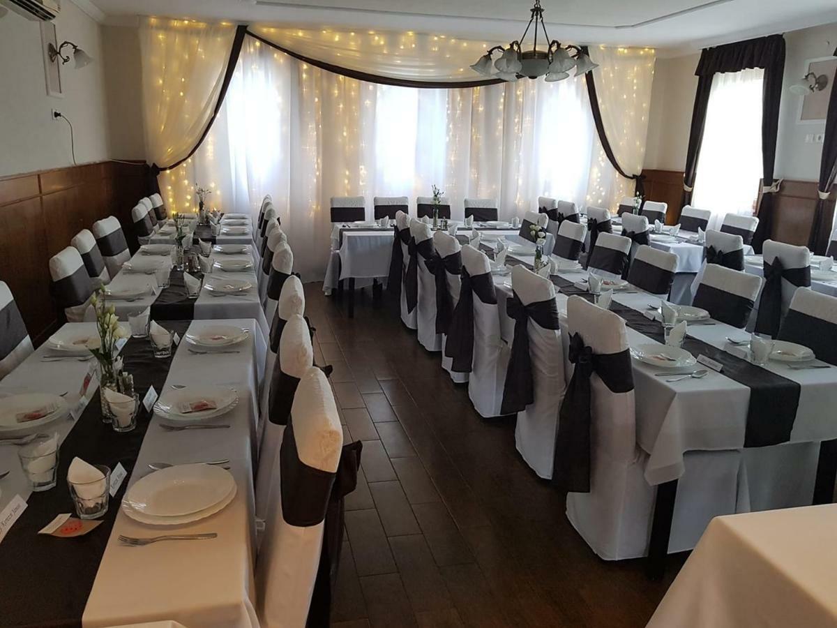 Ligetalja Termal Hotel Peneszlek Buitenkant foto